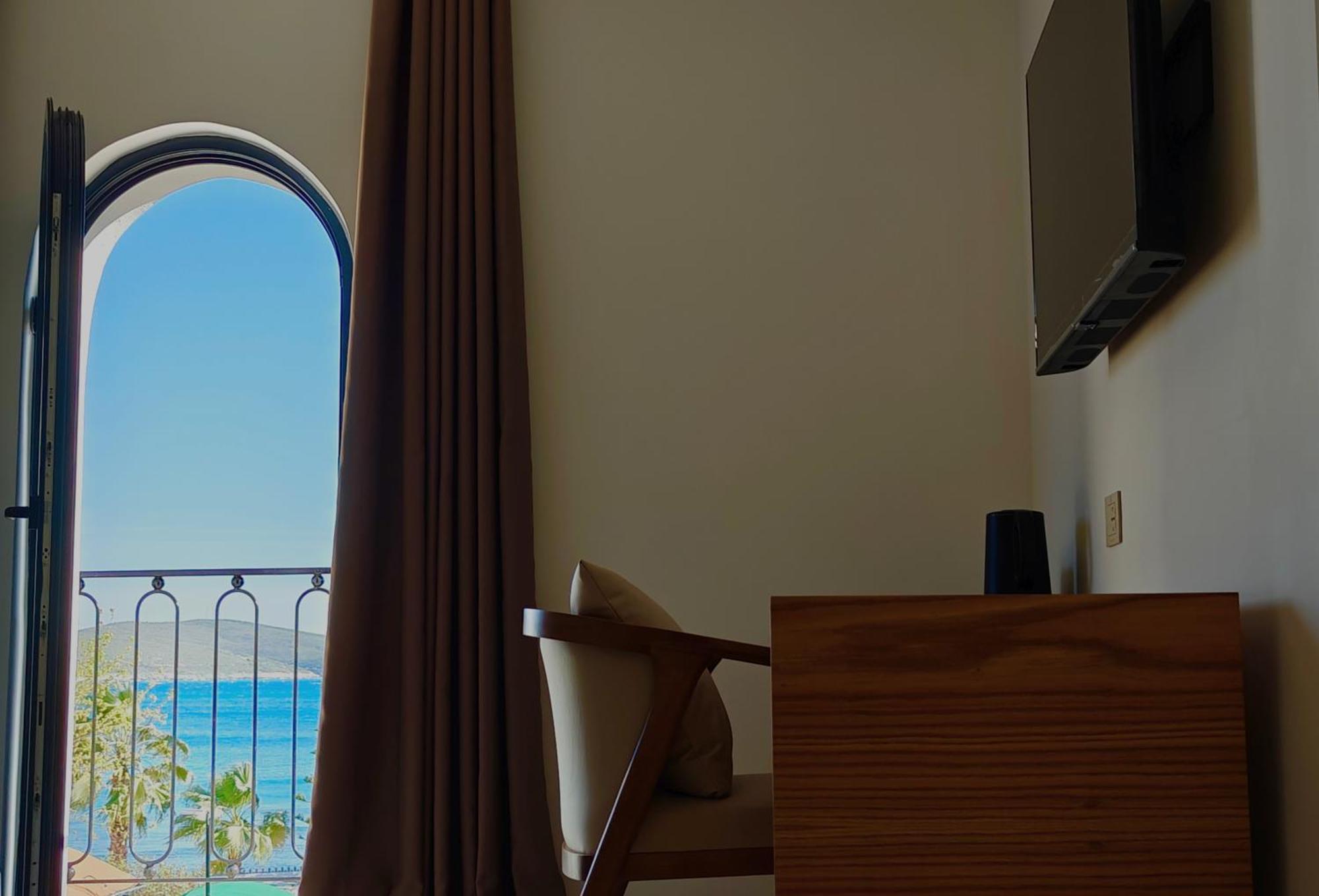 Villa Margarit Boutique Hotel Саранда Экстерьер фото